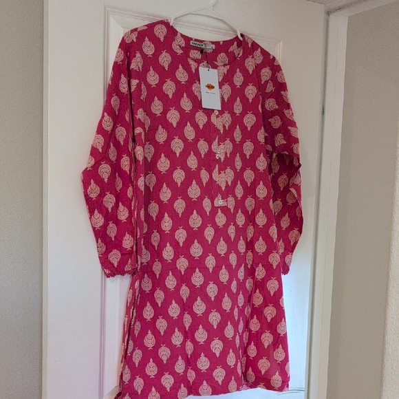 Khaadi Pink Leaf Pattern Dress - Picture 1 of 1